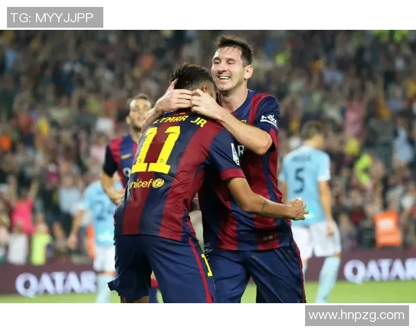 足球明星穿戴袜套的精彩瞬间与时尚风采展示